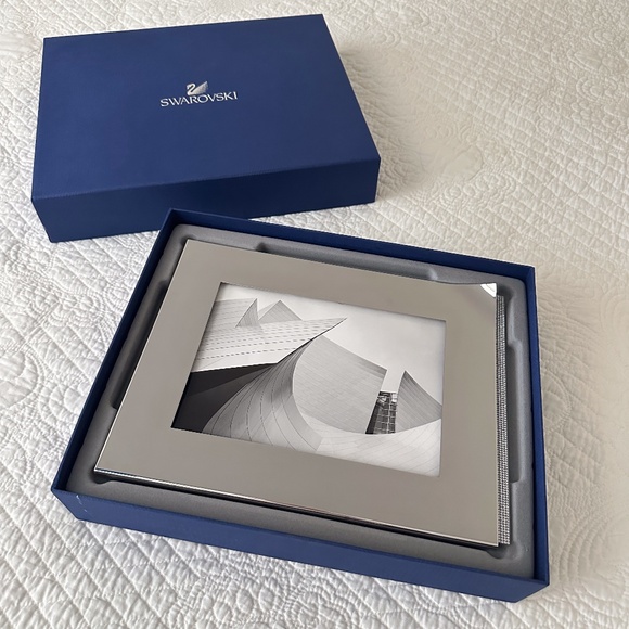 Swarovski Crystal Ambiray Picture Frame Silver Mirrored Metal 5x7" - Picture 1 of 14